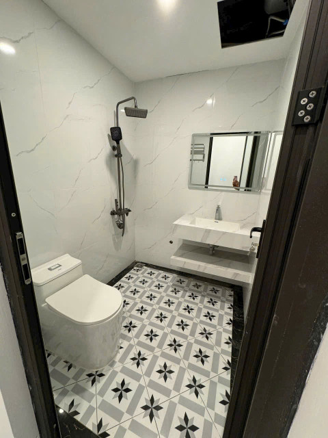 Nhà Thạch Bàn 45m2 x 6 Tầng Ô Tô Thông, Kinh Doanh, Thang Máy