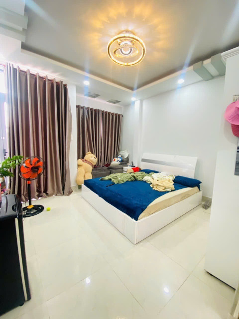 Nhỉnh 10 tỷ - Nhà Cộng Hoà, Tân Bình, 76M2 (4,3Mx17M) Khu Vip, VP công ty, an sinh đỉnh
