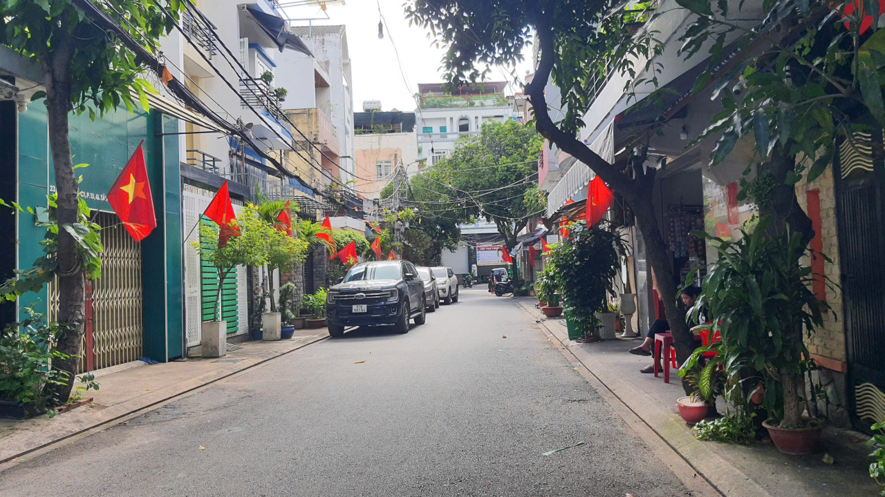 Đường 8M, Hoàng Hoa Thám, K300, Cộng Hòa, Ga T3, 100 M2, chỉ 13 tỷ 480