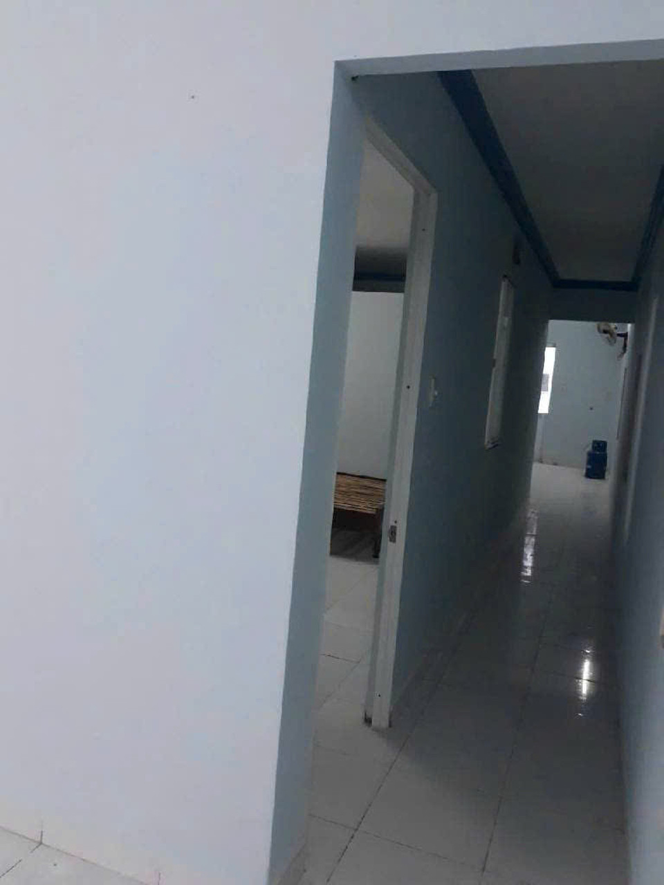 L1791 ⭐️⭐️ Giảm 100tr! Nhà Cống Lở Tân Bình, SHR, Lô góc, HXH, 4.2x19m, 5.x tỷ