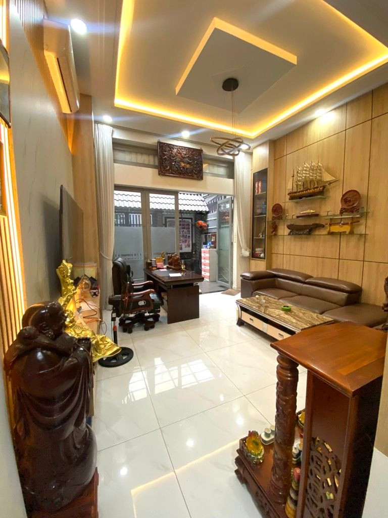 TUYỆT PHẨM QUẬN TÂN BÌNH - CỐNG LỞ - 80M2 - CHỈ XÁCH VALI VÀO LÀ Ở