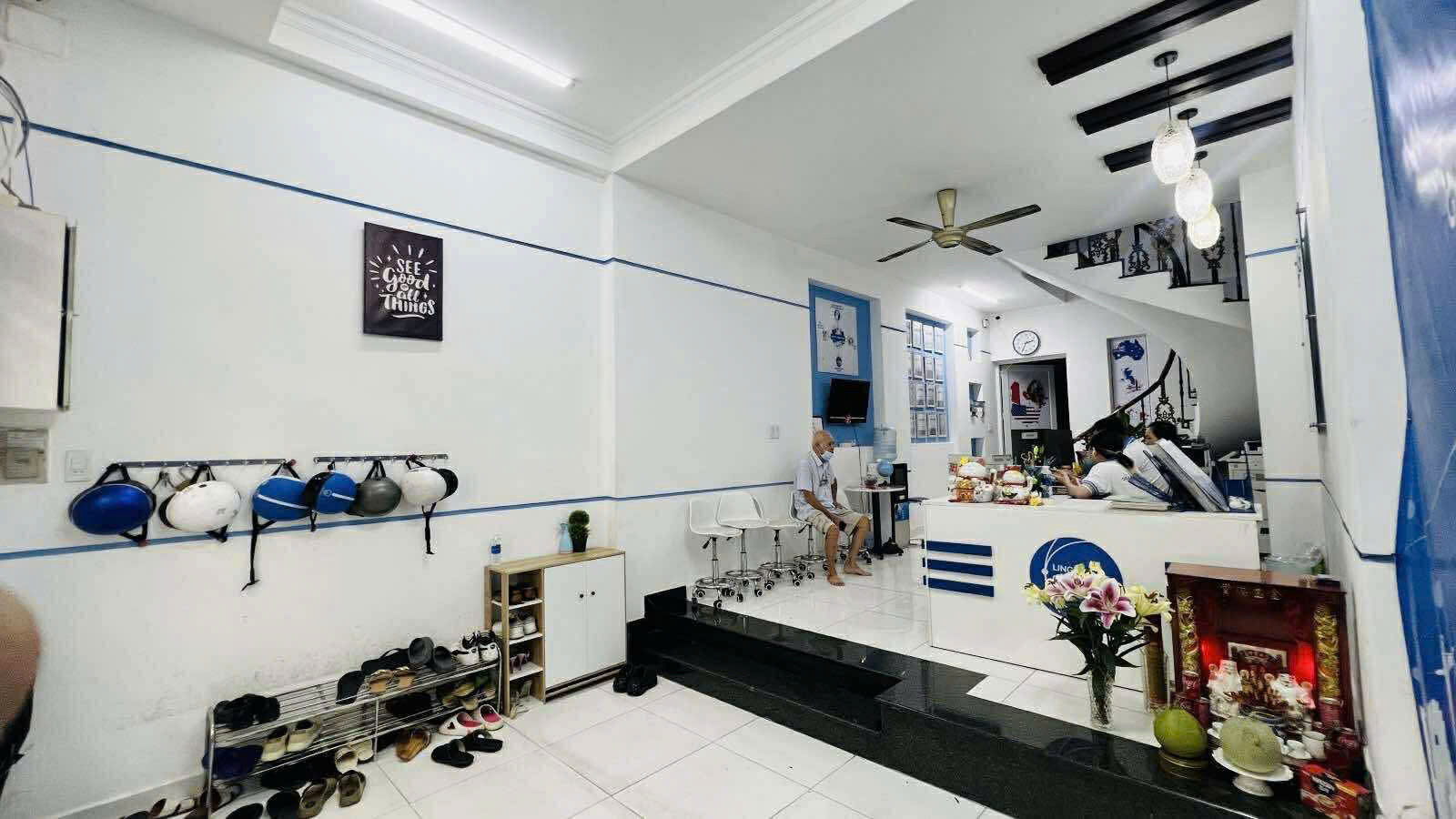 NHÀ HƠN 60M2 - QUẬN 1 - CỐNG QUỲNH - SÁT MẶT TIỀN - 5PN, 5WC CHỈ NHINH 19TY