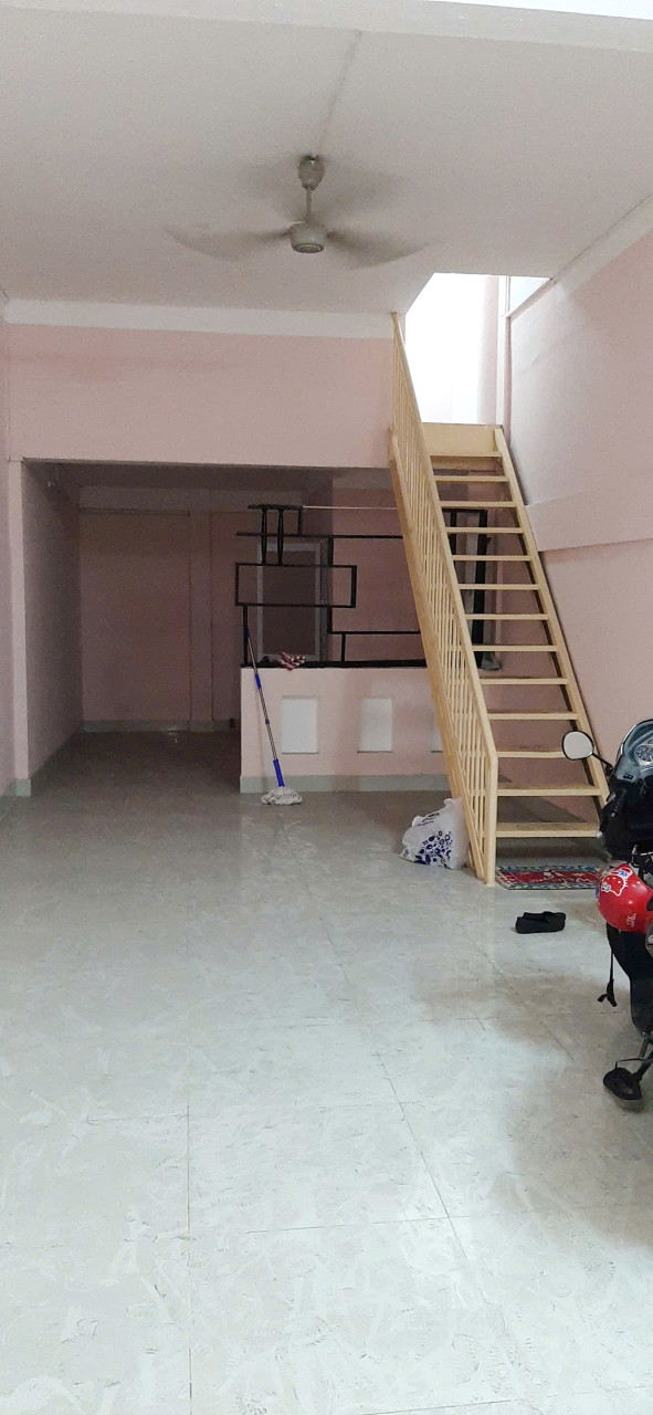 Nhà Trệt, lửng, 2 lầu, ST sau lưng căn MT đường Cống Quỳnh P. Phạm Ngũ Lão Q1. Giá 18 tỷ TL