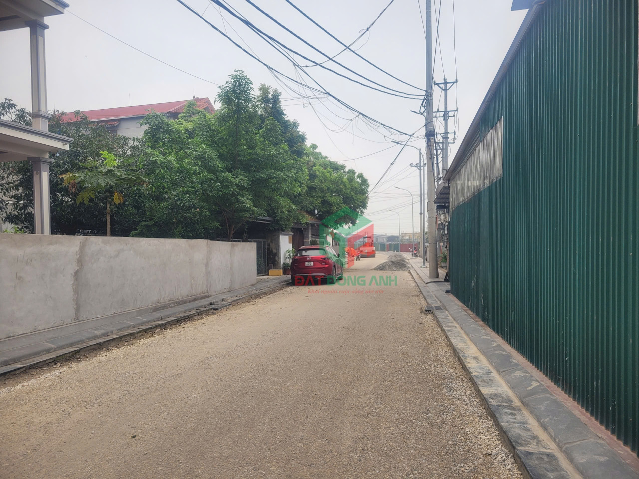 BÁN ĐẤT 76.9M2 LỖ GIAO VIỆT HÙNG ĐÔNG ANH - CỔNG SVĐ QUỐC GIA
