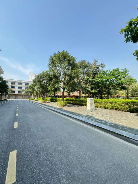 GẤP! CÒN VÀI CĂN, SẴN SỔ SANG TÊN – BỎ LỠ LÀ MẤT! KĐT XUÂN HƯNG. LH: 0966 343 969