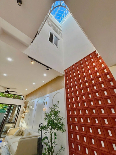 ► Nhà Kiệt Cù Chính Lan, 58m2, 3 mê mới, hiện đại thoáng sáng, 3.x tỷ