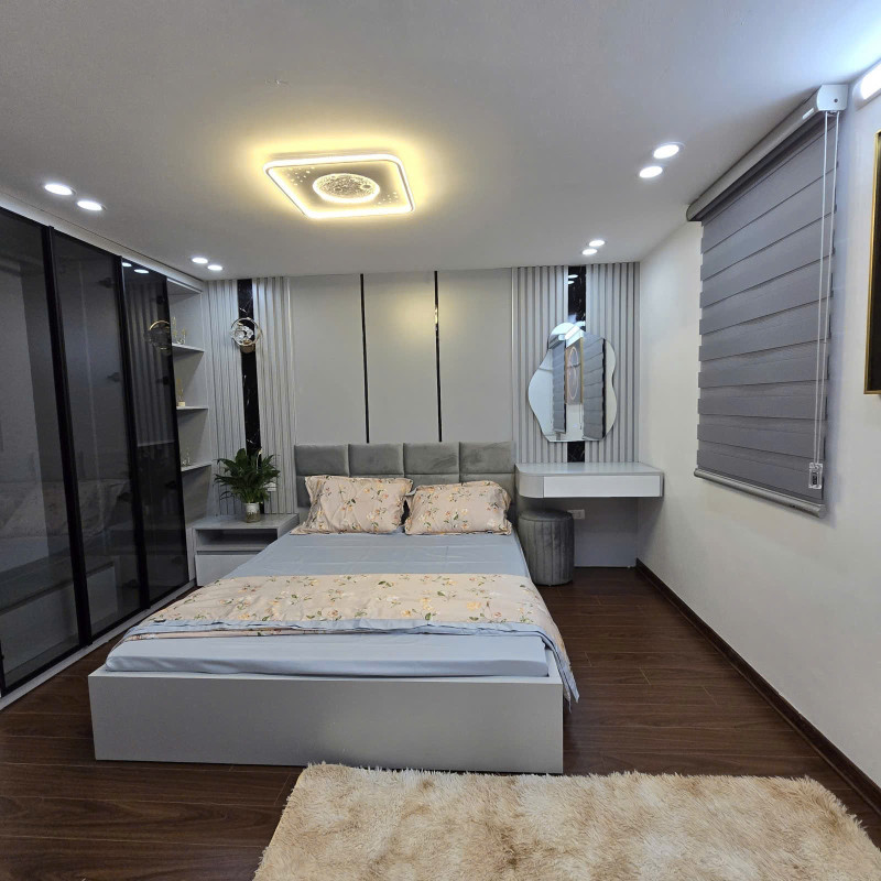 Không có căn thứ 2 mặt phố Thanh Xuân - 32mx6 tầng thang máy vỉa hè ô tô kinh doanh nhỉnh 11tỷ