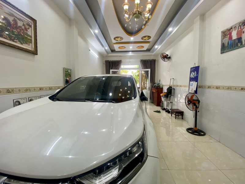 Bán nhà quận 6 - Ngay khu ẩm thực tiện kinh doanh đa nghành 13.5 T