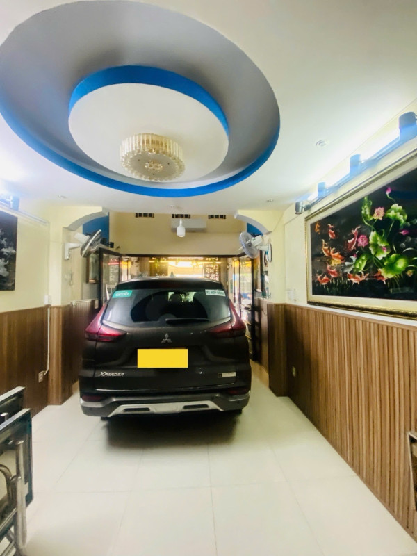 Bán nhà mặt phố quận 6 - Khu vip bình phú - 60M2 5 tầng BTCT - 10.5 tỷ