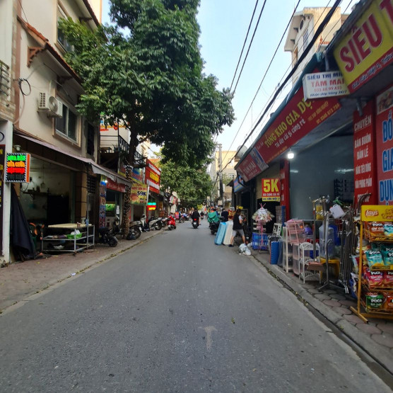 Đừng chần chừ, đừng bỏ lỡ. 67m2 phố kinh doanh Trâu Quỳ, Gia Lâm. Nhỉnh 11 tỷ.