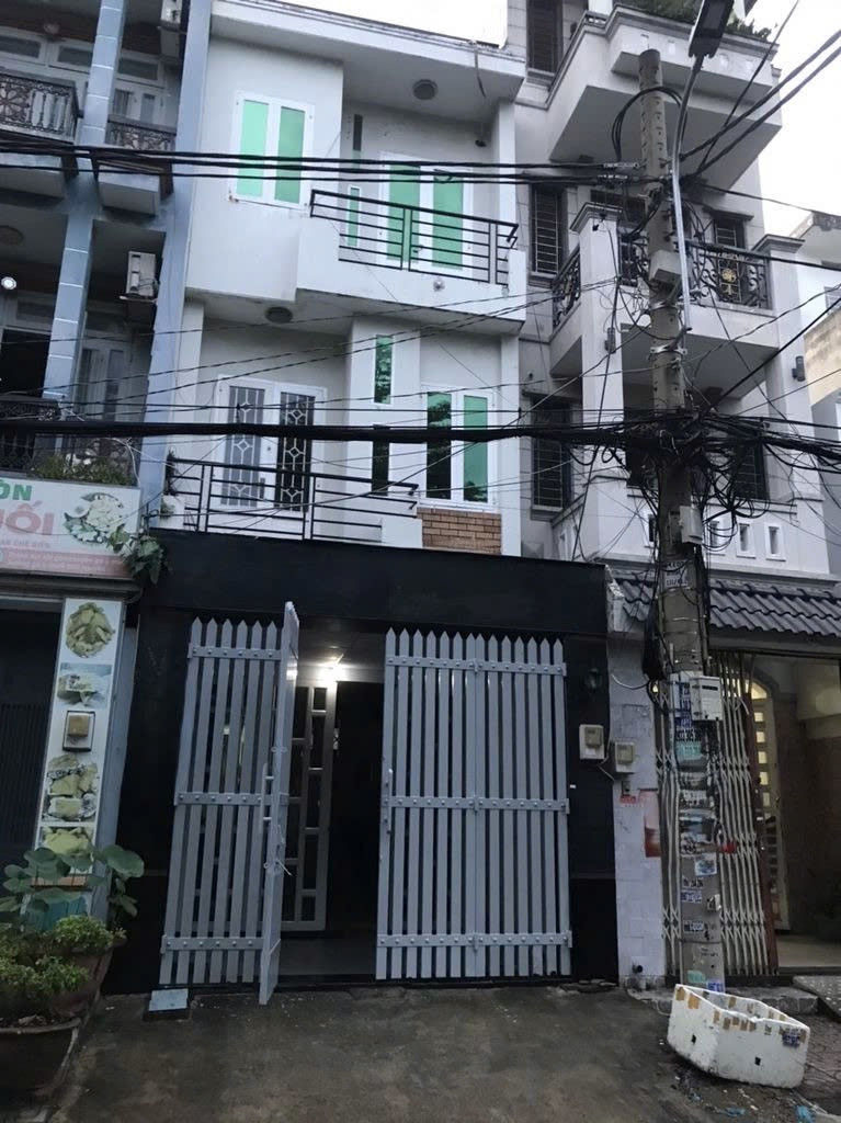 Nhà chủ gửi Khu Gò Vấp , tiện kinh doanh, thuê hộ gia đình