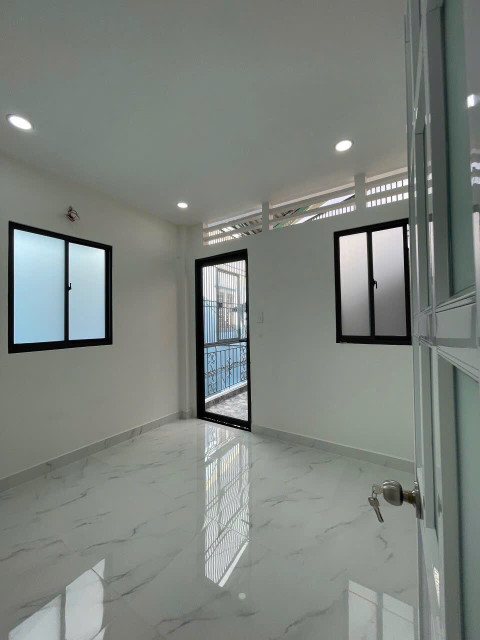 LÊ QUANG ĐỊNH P7 BÌNH THẠNH - 27M2 SỔ VUÔNG - KHÔNG QUY HOẠCH KHÔNG LÔ GIỚI - 3.X TỶ