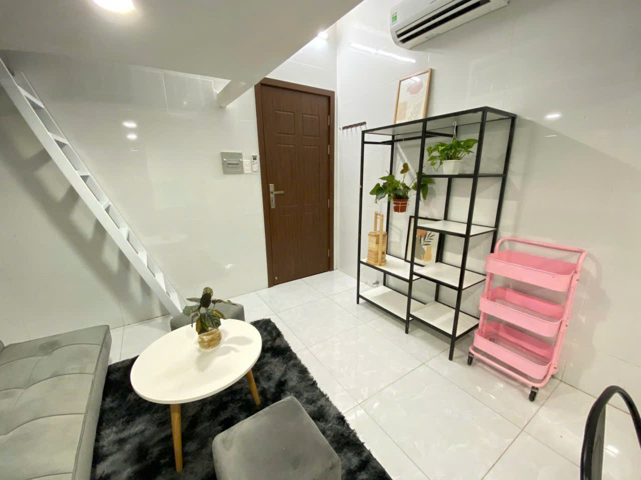 cho thuê 18/20 Phó Đức Chính, phường 1, Bình Thạnh