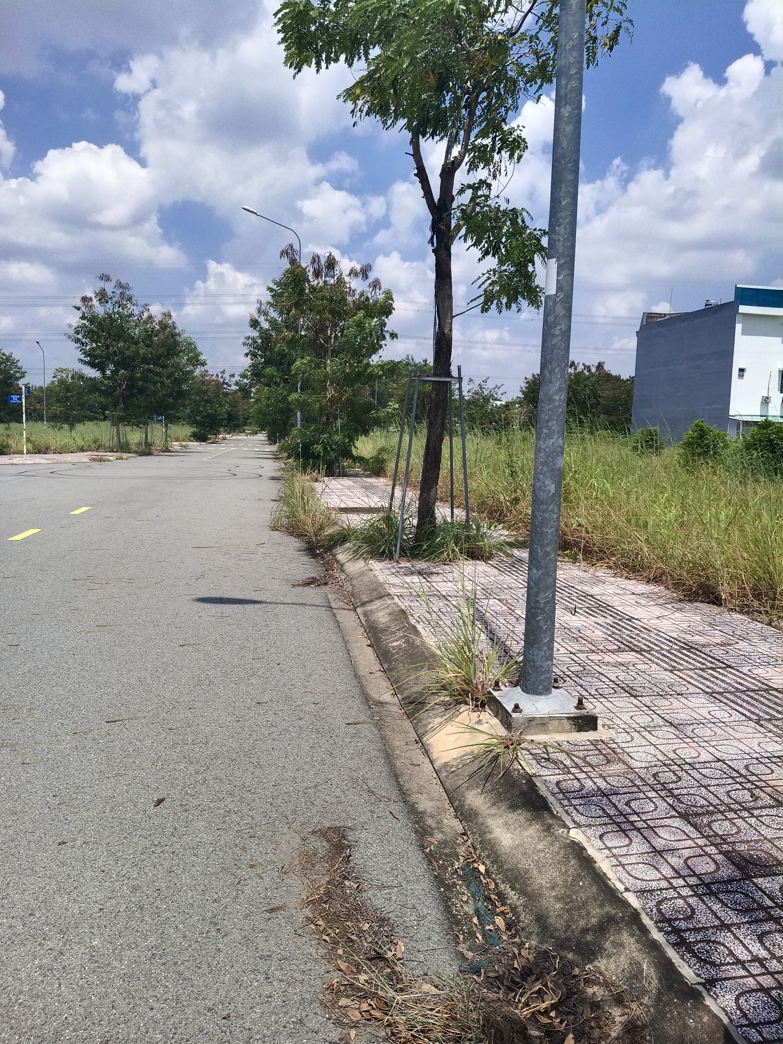 Bán đất 100m² ngang 5m giá 1.15 tỷ Phường Long Nguyên