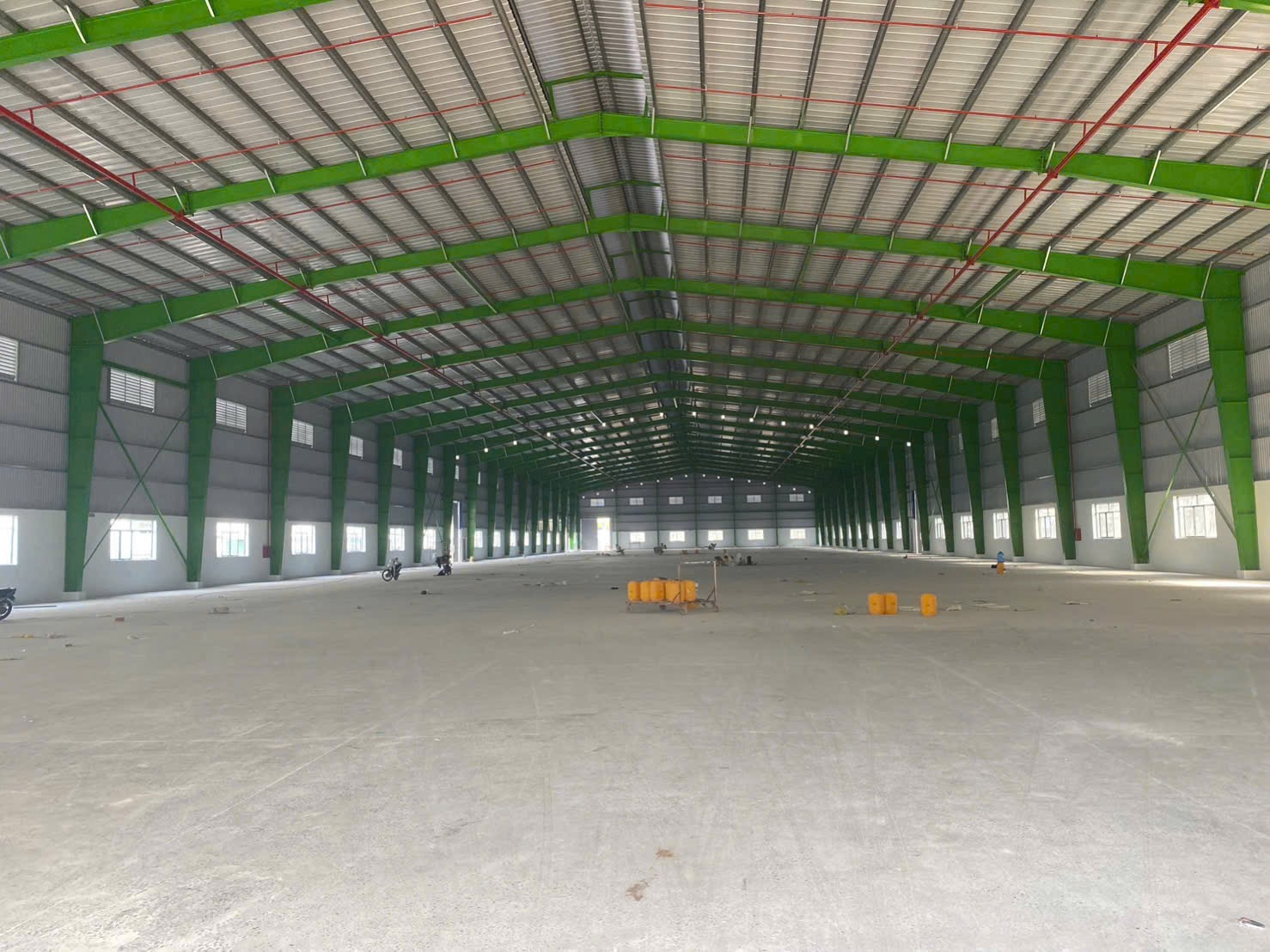 Cho thuê xưởng có diện tích đất 10.000m2 trong kcn Mỹ Phước.