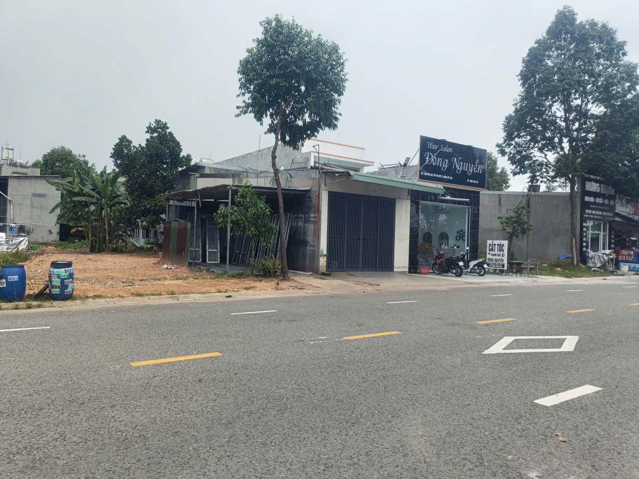ĐÂT TP BẾN CÁT KINH DOANH ĐƯỢC NGAY 'GIÁ CỰC TỐT ĐƯỜNG i