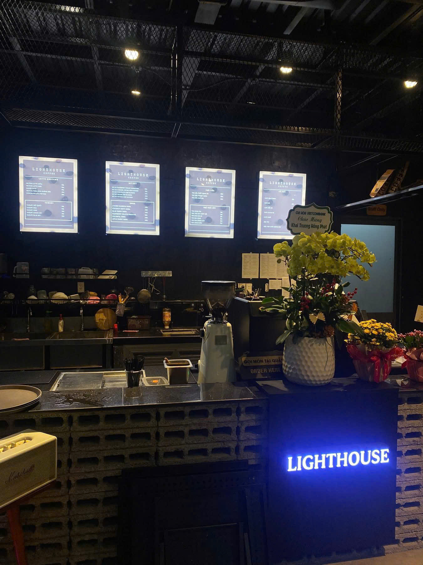 SANG NHƯỢNG QUÁN CAFE LIGH HOUSE KHU VỰC CHỢ BỬU LONG - Cơ hội sở hữu quán cafe độc đáo, thiết kế ấn tượng, hoạt động ổn định