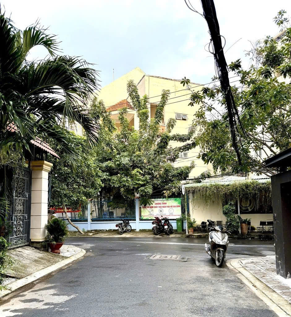 Bán nhà Hẻm đường D3, P25, Bình Thạnh – Giá 27,9 tỷ