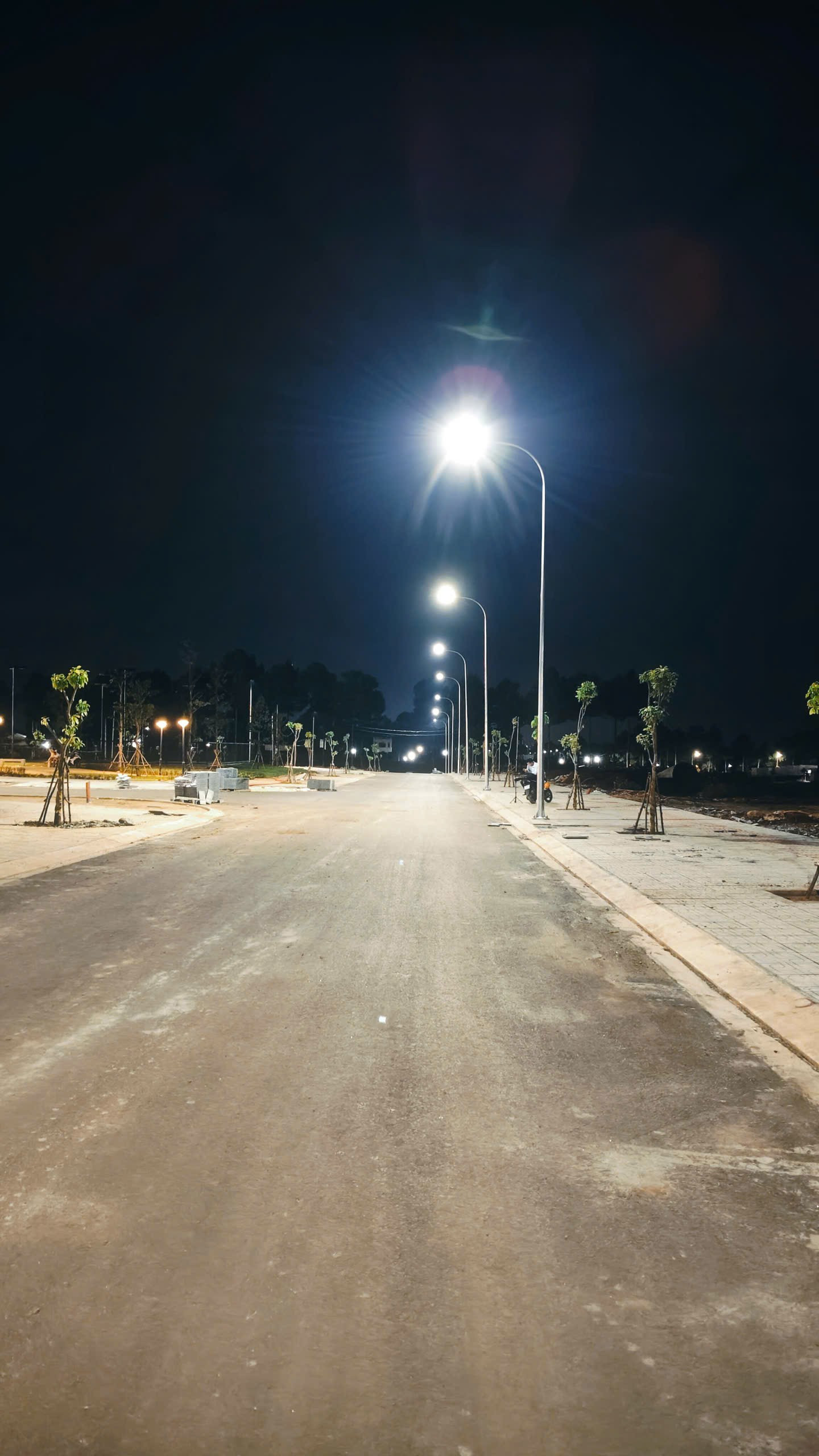 Bán đất 100m² full thổ cư ngang 5m giá 2.63 tỷ, mt cổng khu hc Dầu Giây