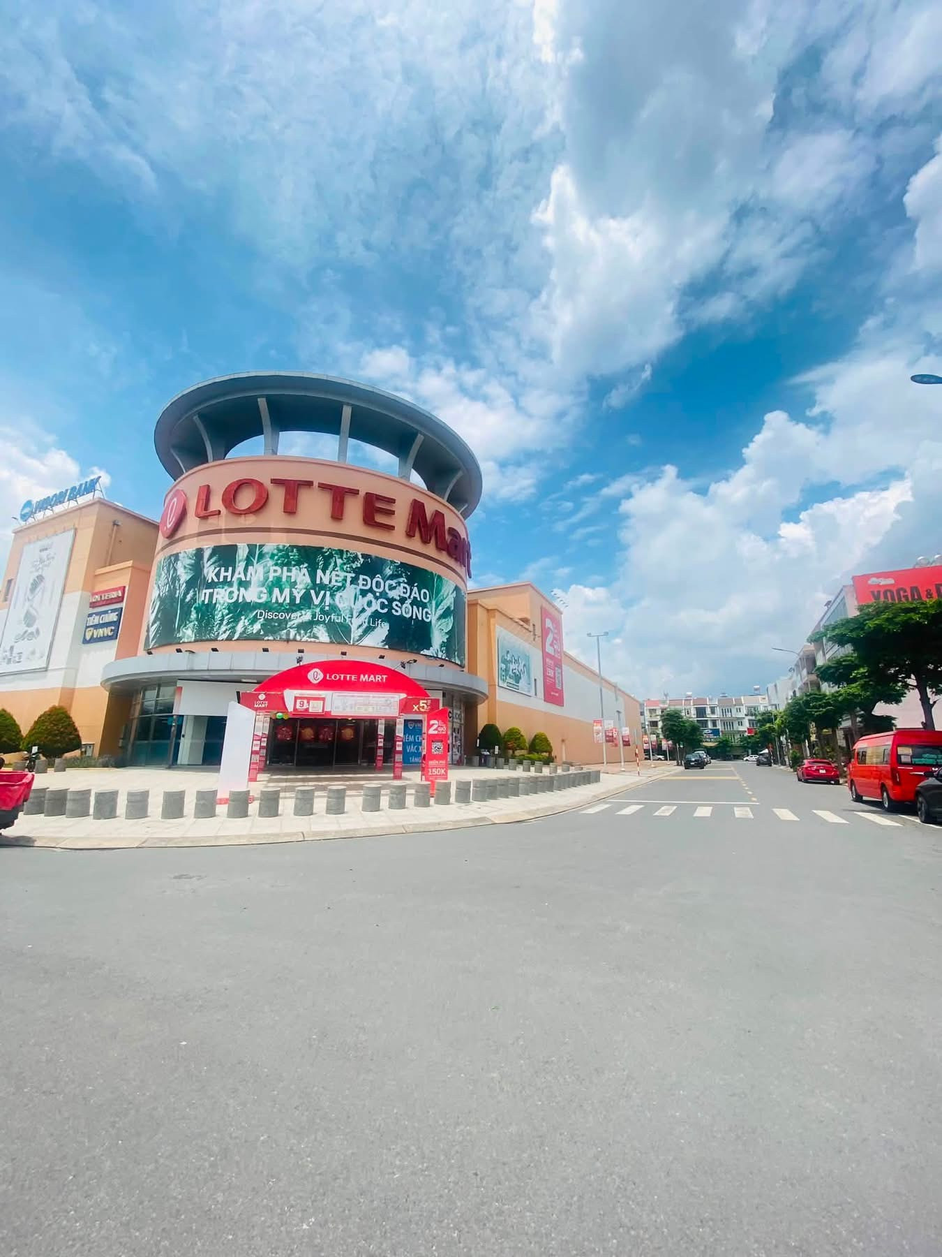Bán đất khu dân cư The Season Lotte Lái Thiêu Thuận An giá 5ty300tr 1 lô