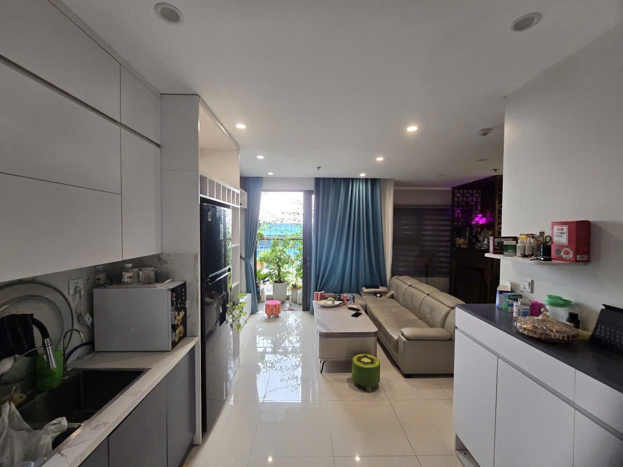Bán căn 2 ngủ 63m 4,9 tỷ Vinhomes oce park