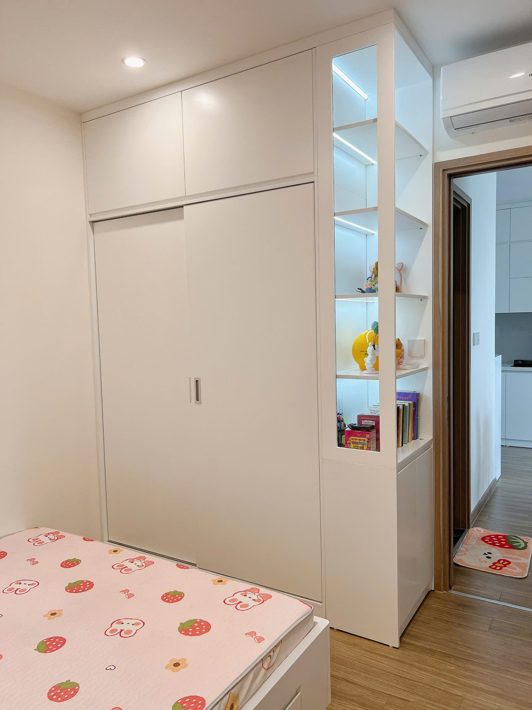 Sang nhượng căn 2ngủ 54m2 vinhome ocepark -  chủ thiện trí - sổ sãn sàng giao dich