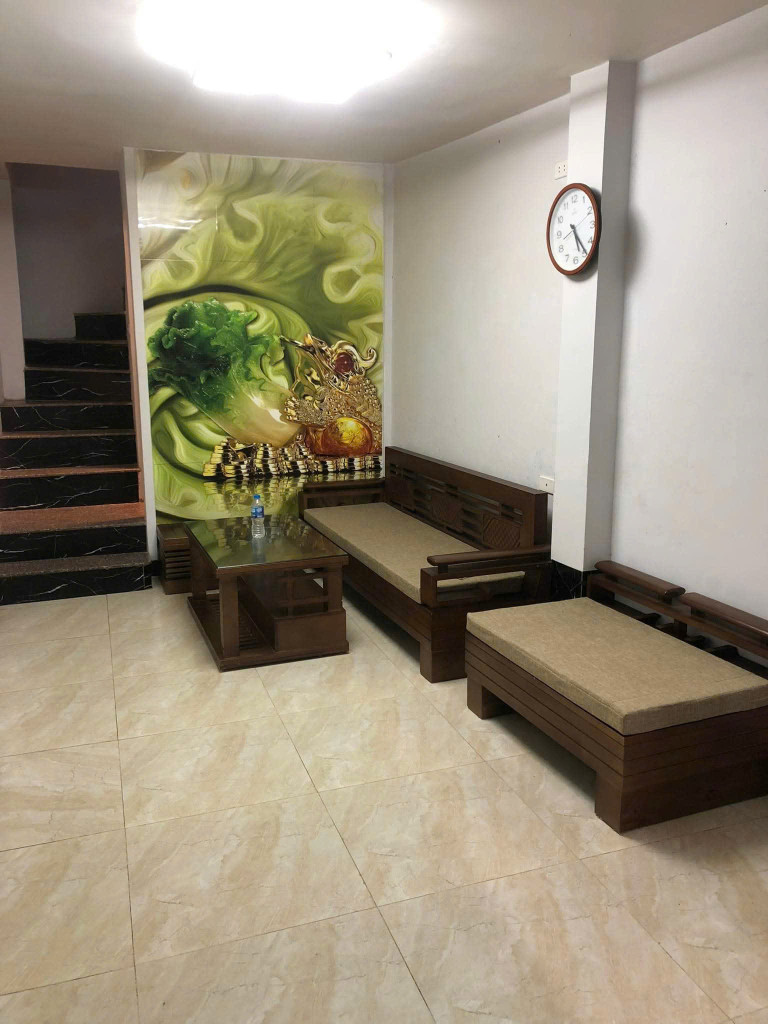 Cho thuê nhà nguyên căn Đại La, 25m2 x 4 tầng, 2 ngủ khép kín. 9 Triệu