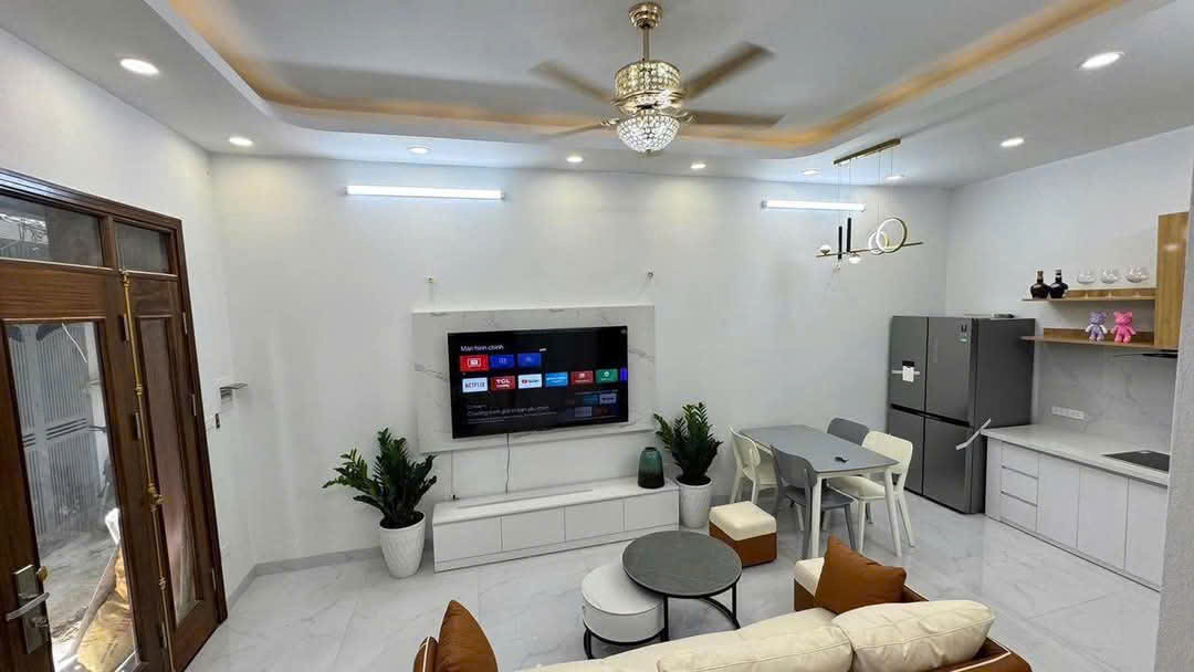 Cho thuê nhà Ngõ An Sơn, Đại La, Hai Bà Trưng, 4 tầng, 40m2, 4 ngủ, 14 Triệu