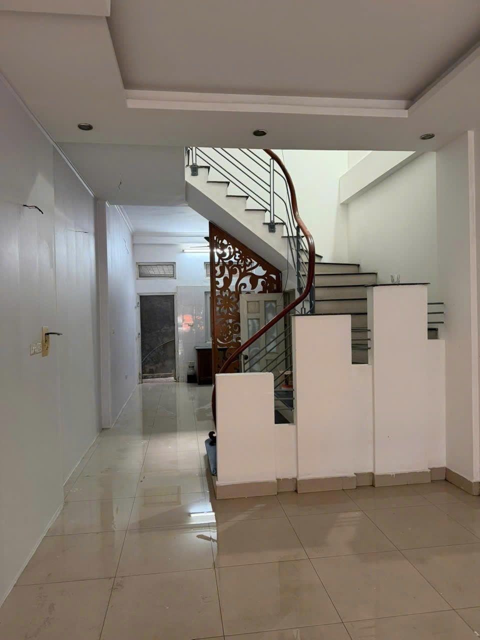 Cho Thuê Nhà 70M² 3 Tầng 4 Ngủ - Ô Tô Đỗ Cửa - Ở, Kinh Doanh VP - Phố Đại Linh - Lê Quang Đạo Kéo Dài - Nam Từ Liêm - Giá Thuê 18tr