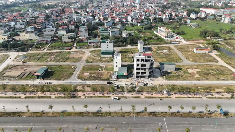 CHÍNH CHỦ GỬI BÁN ĐẤT DỊCH VỤ XÃ AN THƯỢNG - GIÁ RẺ NHẤT THỊ TRƯỜNG