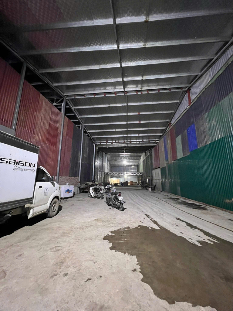 Cho thuê kho xưởng  tại Vân Côn, Hoài Đức , Hà Nội. Diện tích rộng rãi: 700m²  giá 50k/m
