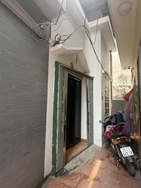 BÁN NHÀ NGỌC TRỤC ĐẠI MỖ NAM TỪ LIÊM 31m 4,6 TỶ C4 MT 4,3m NGÕ THÔNG GẦN PHỐ.