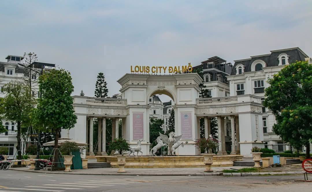 Nhà Đẹp Giá Tốt Ở Quang Tiến – Xây Kiên Cố – Chỉ Nhỉnh 5 Tỷ Đt 0972.078.667
