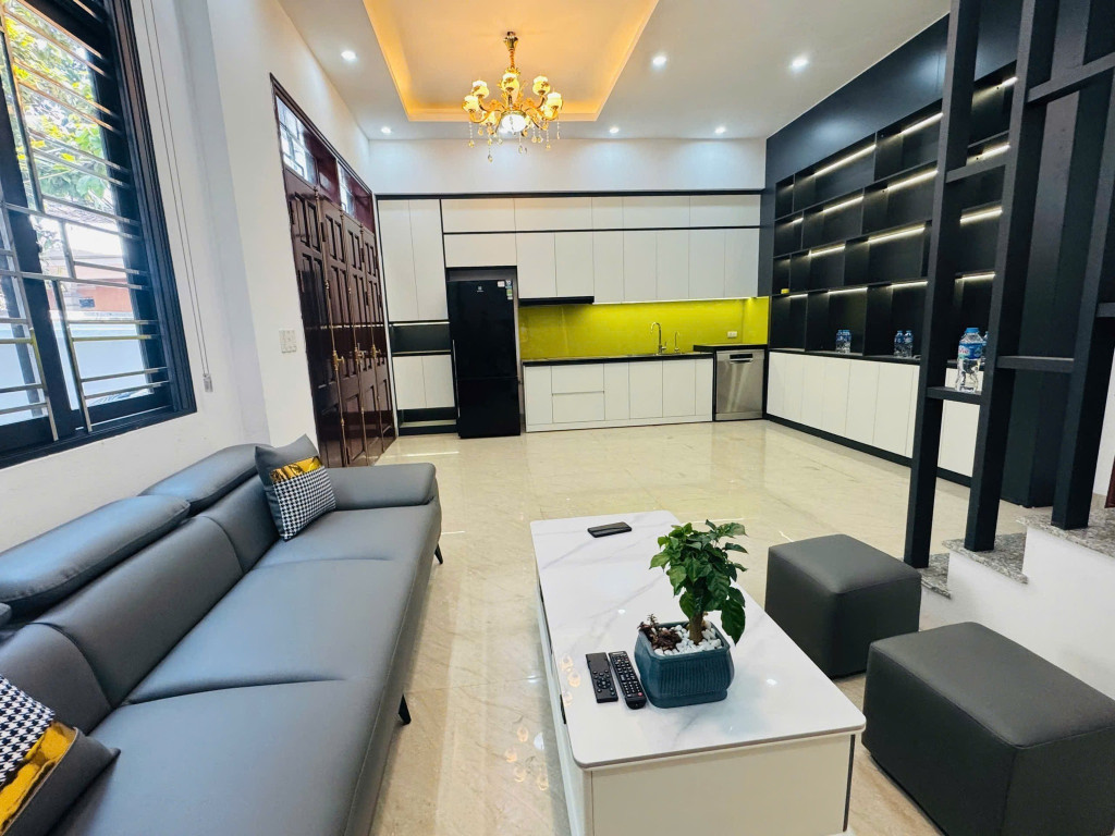 BÁN NHÀ NGỌC TRỤC NAM TỪ LIÊM 36m 6.8TỶ 3 TẦNG MT 7m. NHÀ Ở NGAY.