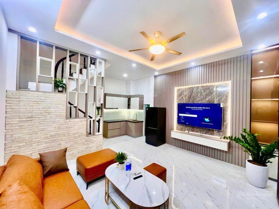 BÁN NHÀ 5 TẦNG, 3 PHÒNG NGỦ, ĐẠI MỖ - NAM TỪ LIÊM - GIÁ 5.2 TỶ - SỔ ĐỎ CHÍNH CHỦ