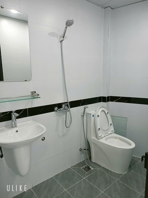 CC bán gấp nhà riêng lô góc ở ngay mớ đẹp 41m2 4 tầng 6 ngủ tại Đại Mỗ, Nam Từ Liêm 0961450400.