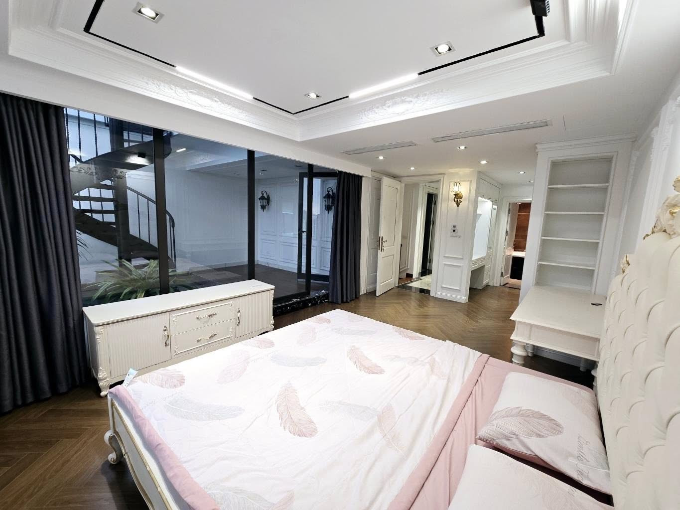Cô Vui gửi b.á.n LK FLC Garden City Đại Mỗ, 98m2 MT7m-VIEW HỒ, 2 THOÁNG - KINH DOANH VIP-NỘI THẤT XỊN - 50m sang Aeon - 26 TỶ có tl.