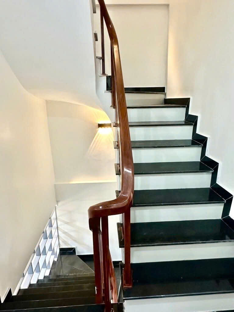 Nhà đẹp, ô tô đỗ cửa Vĩnh Quỳnh, Thanh Trì 58 3 4.7 6.3 tỷ