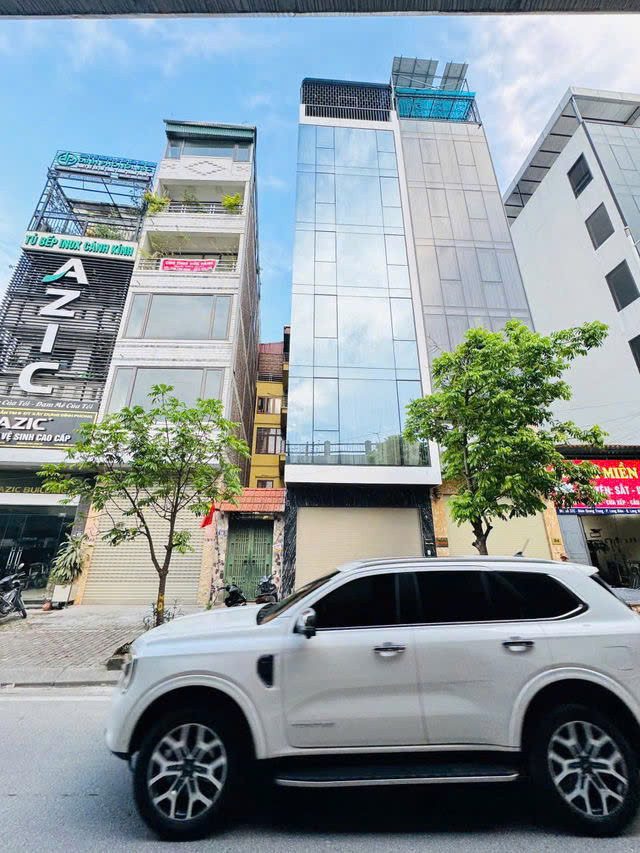 MẶT PHỐ 8 TẦNG THANG MÁY - HAI THOÁNG Đàm Quang Trung 48m2,X 8 tầng, mặt tiền 4.6m, 24.8 tỷ Long Biên.