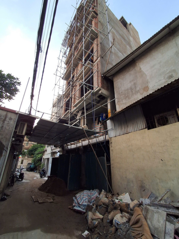 Bán nhà  Đàm Quang Trung - Phố Trạm (Long Biên) 45/50m, 8 tầng, mt 4.2m, giá 16.5 tỷ
