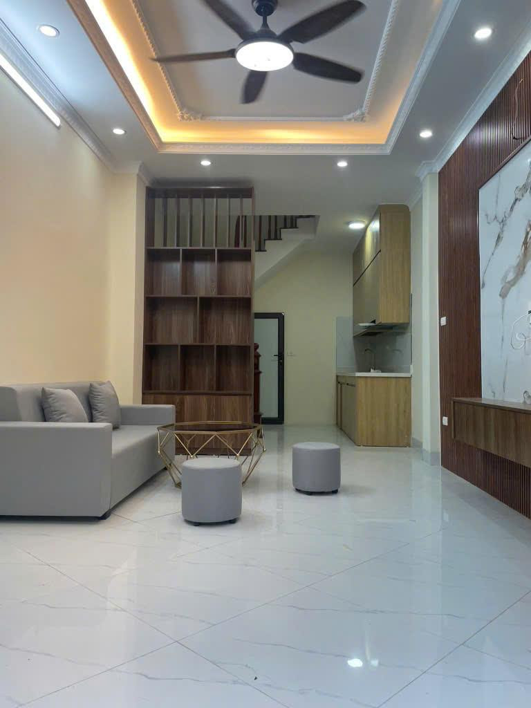 Đàm Quang Trung - Nhà mới Koong - Ngõ thộng - Ô tô - 6.8 tỷ