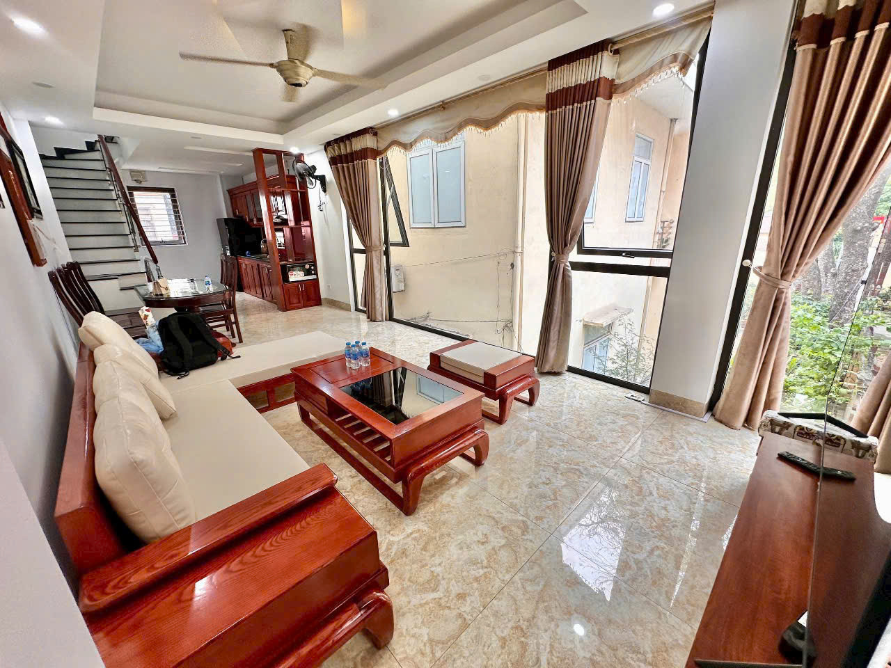 SIÊU PHẨM NHÀ MỚI PHỐ ĐÀM QUANG TRUNG – 37.5M -GIÁ 6,6TỶ -NỘI THẤT CAO CẤP, NGÕ NÔNG ,Ô TÔ
