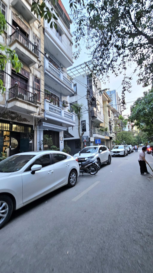 Đầm trấu phân lô bán nhà 5 tầng kinh doanh ngày đêm hai bà trưng