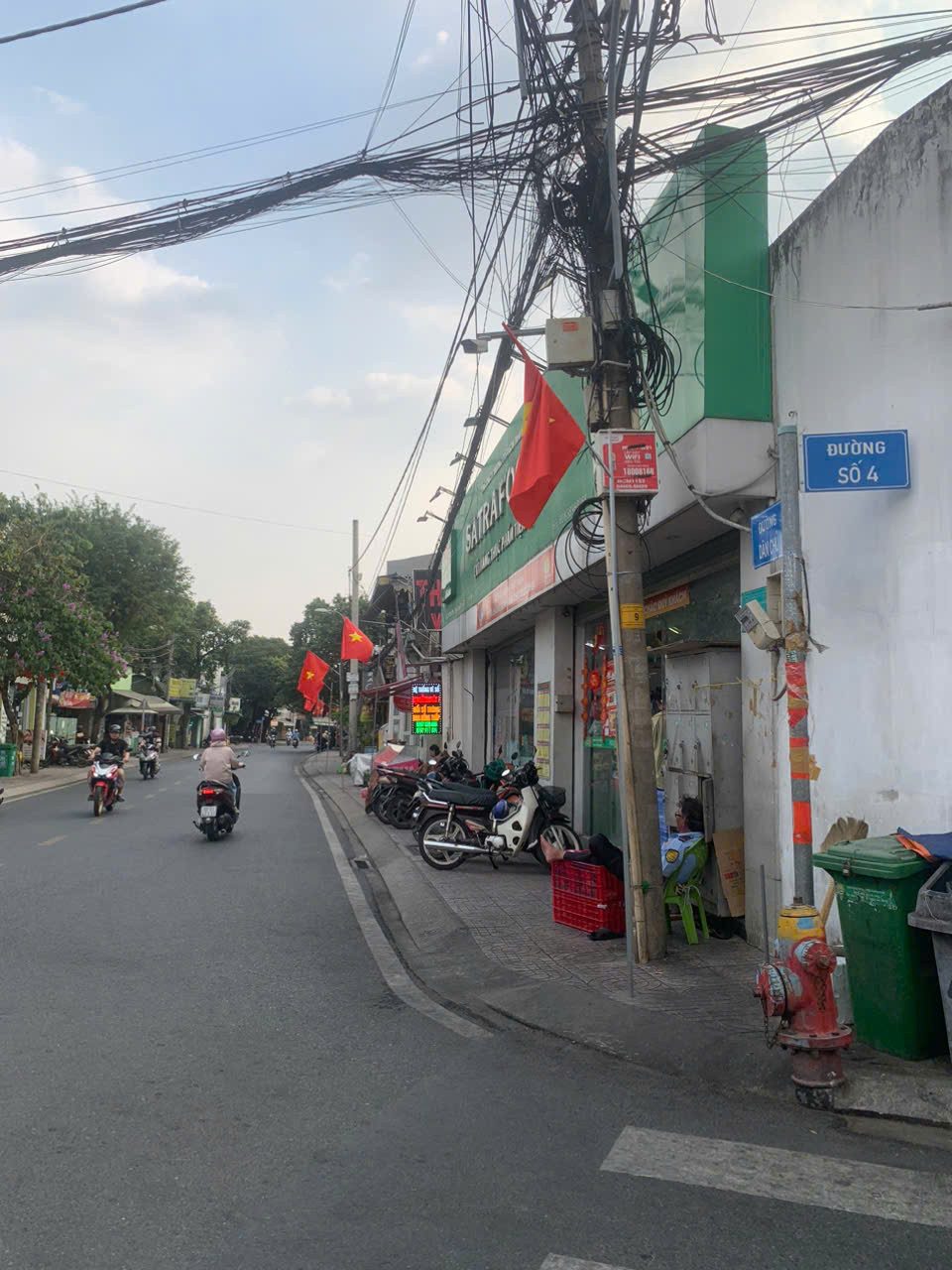 Bán gấp 74m Đất 2 Mặt Tiền hẻm xe hơi đường Dân Chủ trung tâm Bình Thọ Thủ Đức