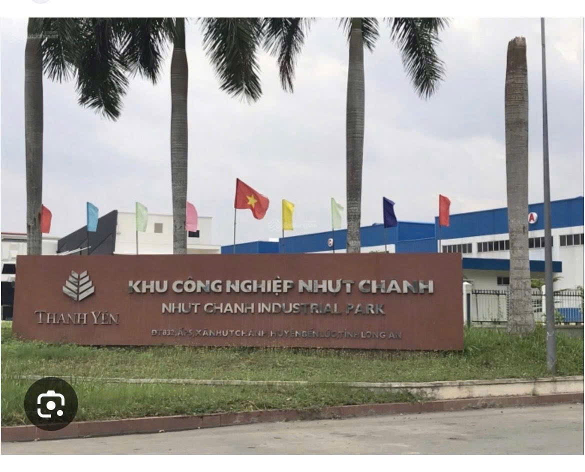 Bán 2 lô đất thổ cư gần KCN An Nhựt Tân, kcn Nhựt Chánh. DT 5 x 30//150m2 view kênh mát mẻ cho anh chị em định cư hay đầu tư