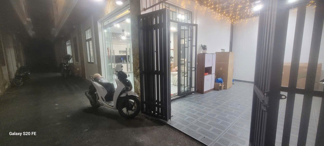 Cho thuê nhà 4 ngủ khu Đằng Hải - Hải An - Hải Phòng có nội thất
