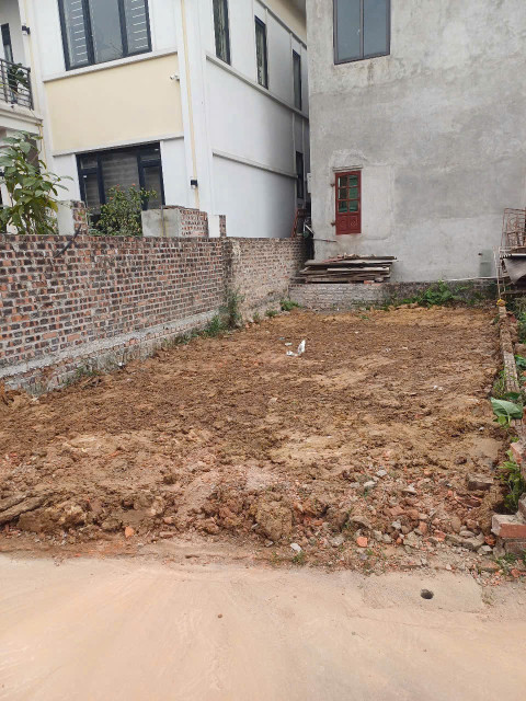 Bán đất 85m² ngang 5m giá 2.6 tỷ Xã Nội Bài