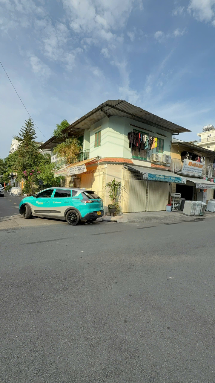 Bán nhà mặt phố Đặng Tiến Đông, Q.2, 194m², 40 tỷ, sổ đỏ