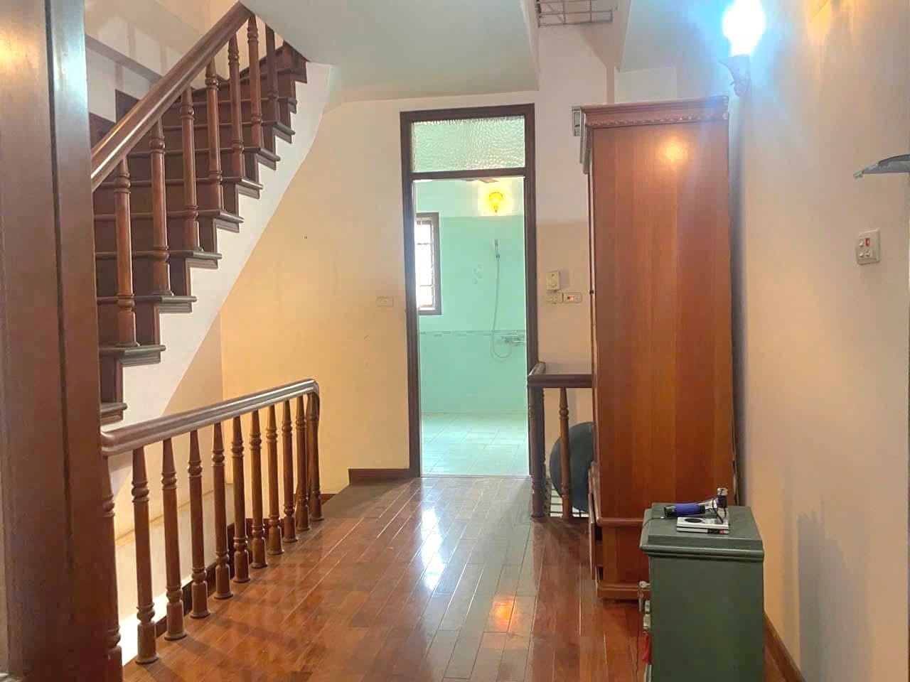 Bán nhà Đặng Tiến Đông (Đống Đa) 63m, 5 tầng, mt 4m, giá 11.5 tỷ