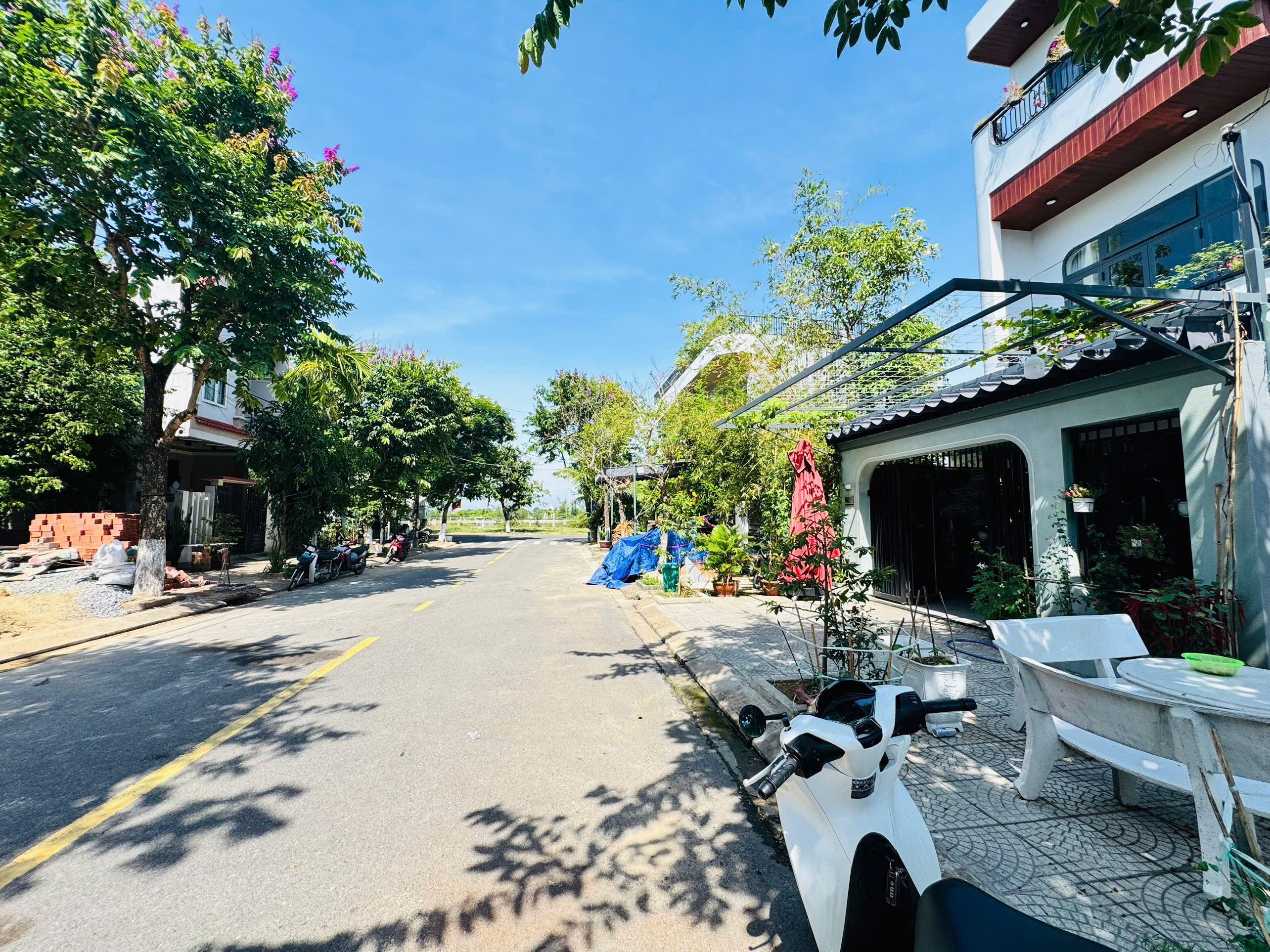 Bán Đất 100m² thổ cư 100m² giá 4.8 tỷ tại Đường Đặng Văn Bá Phường Hoà Quý Quận Ngũ Hành Sơn Đà Nẵng